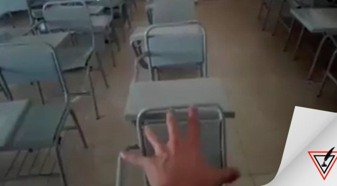 Vídeo: Fenómeno Paranormal asusta a maestro mientras graba salón de clases vacío
