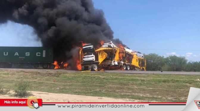 Video: Dos calcinados en choque múltiple en carretera Zaragoza-Victoria